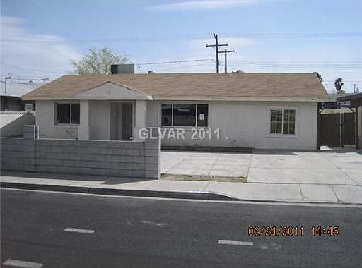 1st image of 3779 E Wyoming Ave
