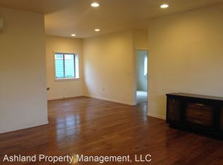 1241 Iowa St, Ashland, OR 97520