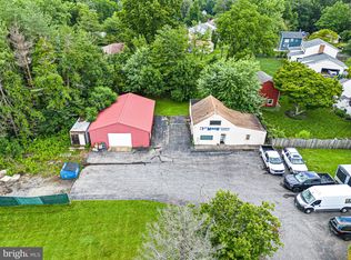 2225 Naamans Rd, Wilmington, DE 19810