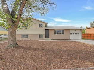 316 Cranbrook Cir, Colorado Springs, CO 80906