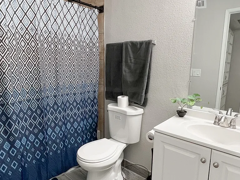 3646 N 69th Ave #24 — Photo 8