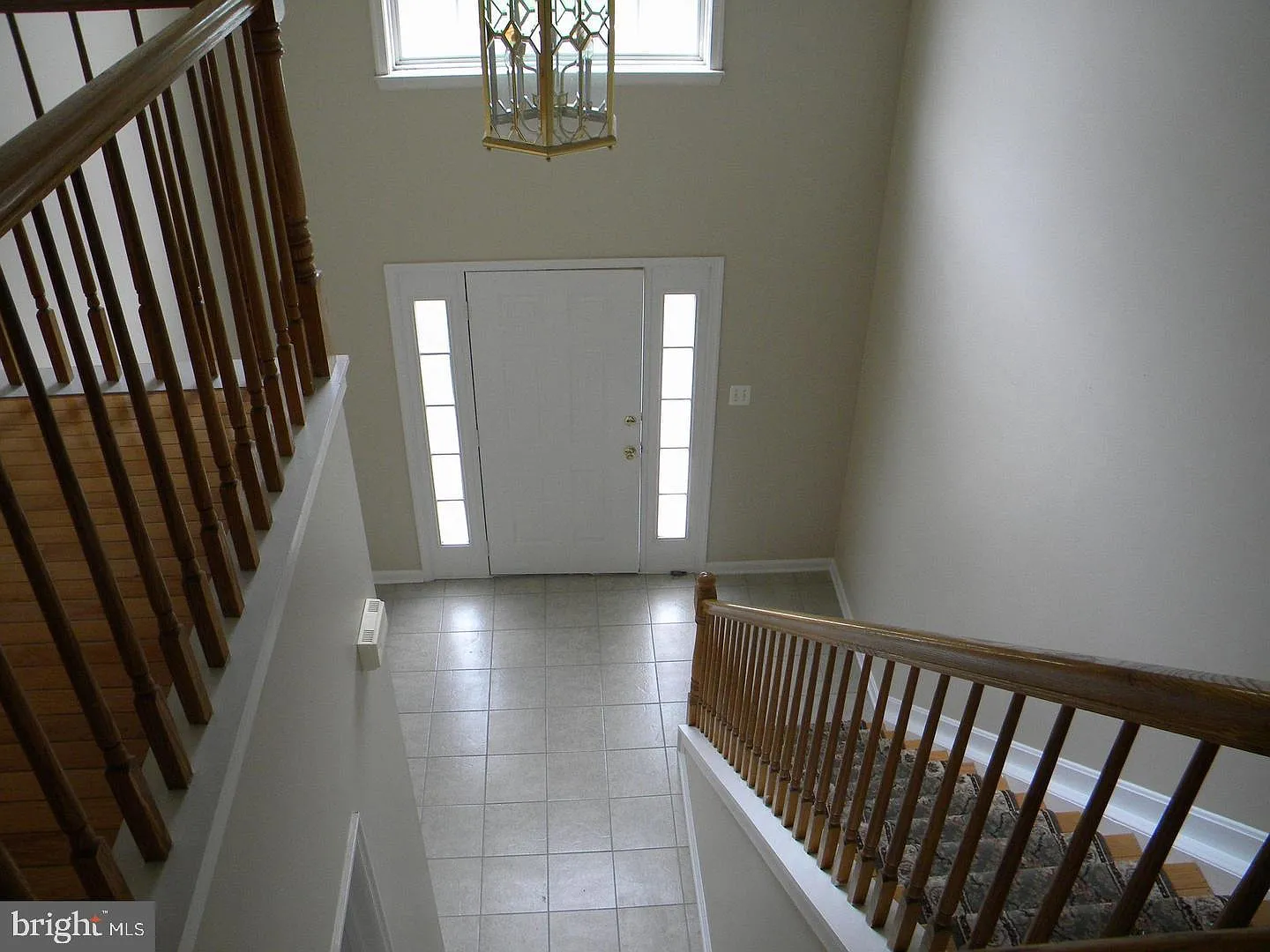 3 bed, 3.5 bath, 2970 sqft, $3,250 — Photo 2
