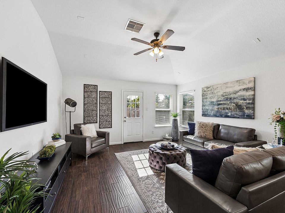 1st image of 2415 Village Stone Ct