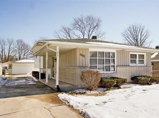 5810 Virginia Ave, Clarendon Hills, IL