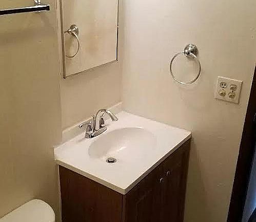 3rd image of 10555 Midvale Ave N #6