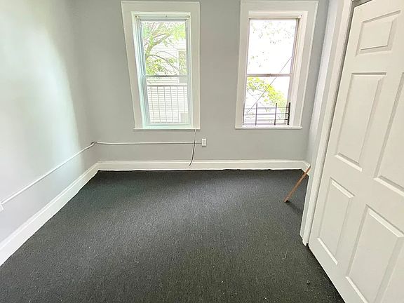 2nd image of 28 N 9th Ave #2