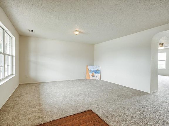 3rd image of 7118 Chambers Creek Ln