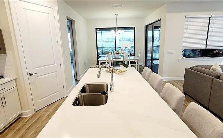 2045 Yellowfin Cir W — Photo 5