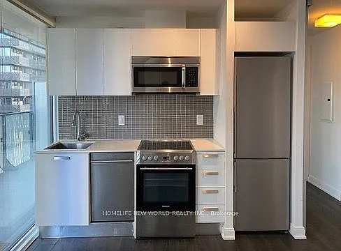 42 Charles St E #1501 — Photo 9