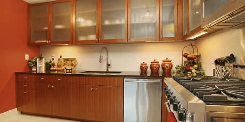 Sold by Living New York | media 3