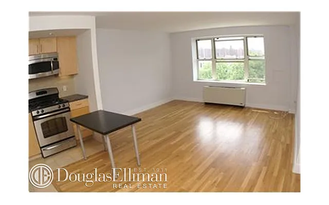 Rented by Douglas Elliman | media 2