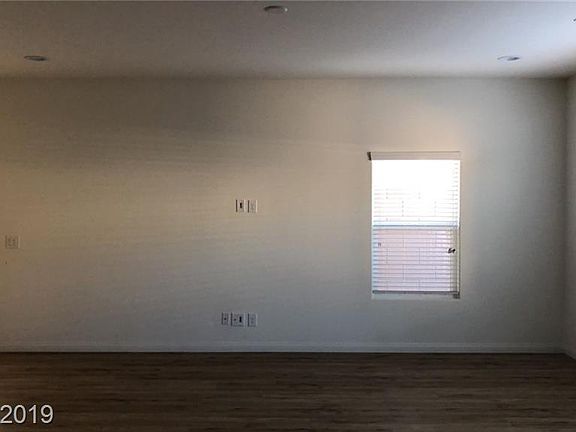 3rd image of 8646 Tara Hill Ave