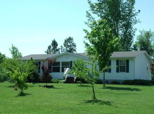 1420 Private Road 2632, Higbee, MO 65257