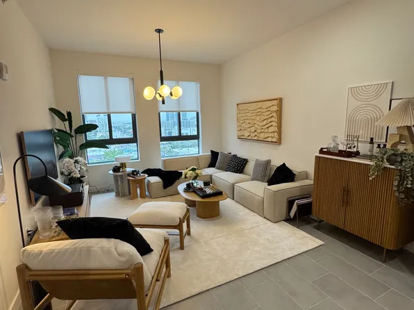 108 NW 27th St, Miami, FL