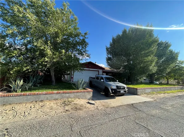 17244 Newmont Ave, Lancaster, CA 93535