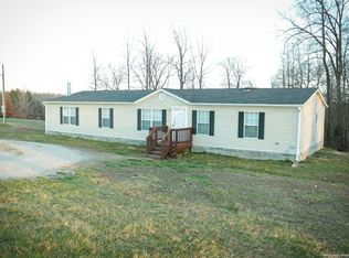 411 Buck Creek Valley Rd SE, Corydon, IN 47112