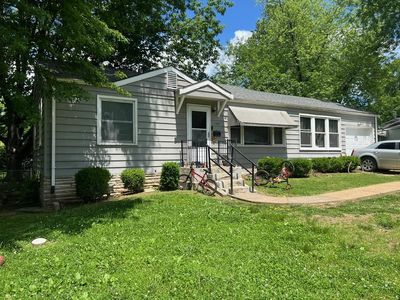 1109 Grenshaw Dr, Saint Louis, MO, 63137