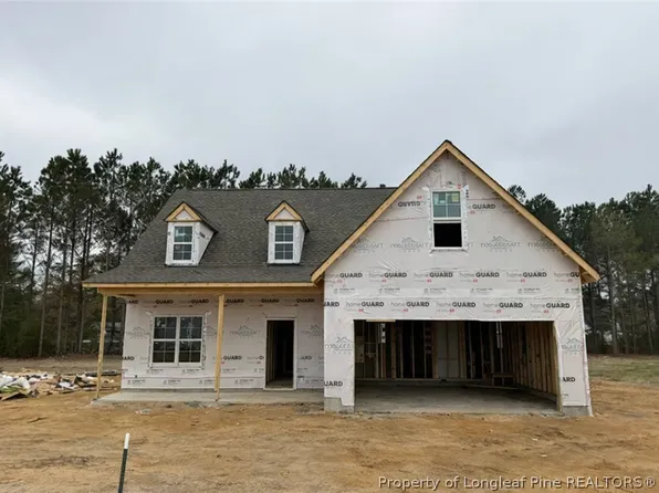 7822 Iron Ct, Fayetteville, NC 28306