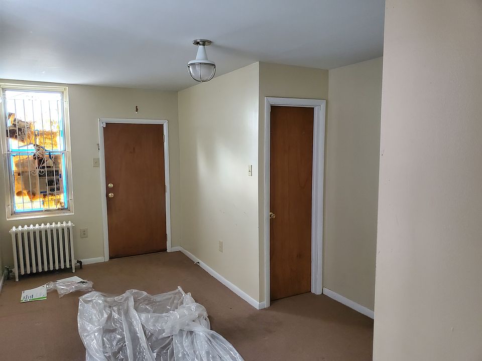1st image of 1520 N 55th St #1
