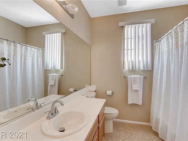449 Eternity St — Photo 18