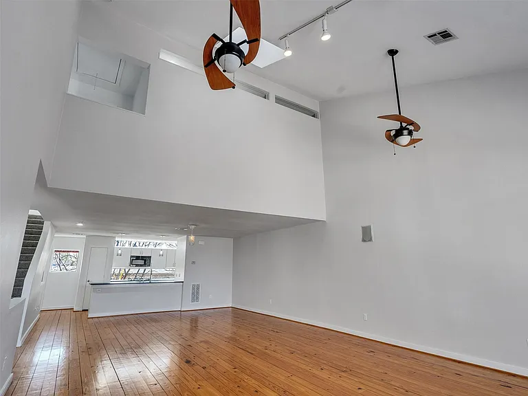 6935 Yellowstone Way Dr — Photo 28