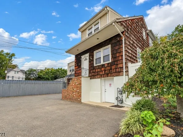 343 Wagaraw Rd, Hawthorne Boro, NJ 07506