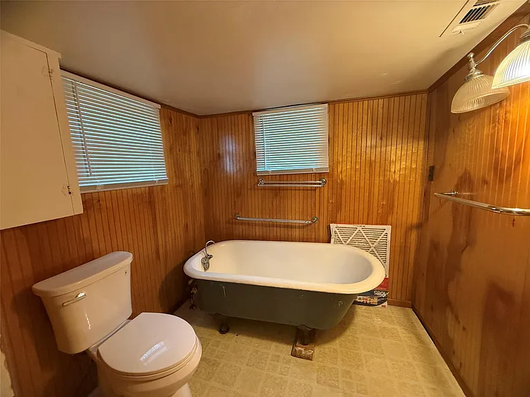 1203 County Road 254 — Photo 11