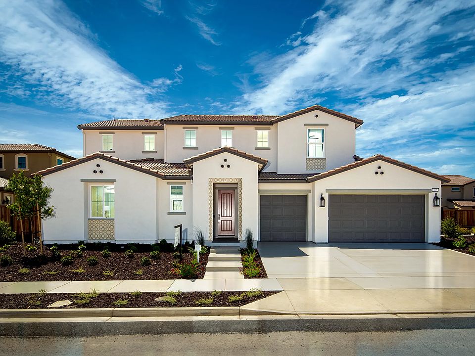Orchard Grove Model Plan 4 Exterior