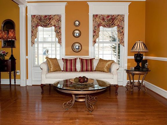 Beautiful Custom Molding and Millwork