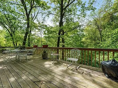 5 bed, 2805 sqft, $6,950 — Photo 1
