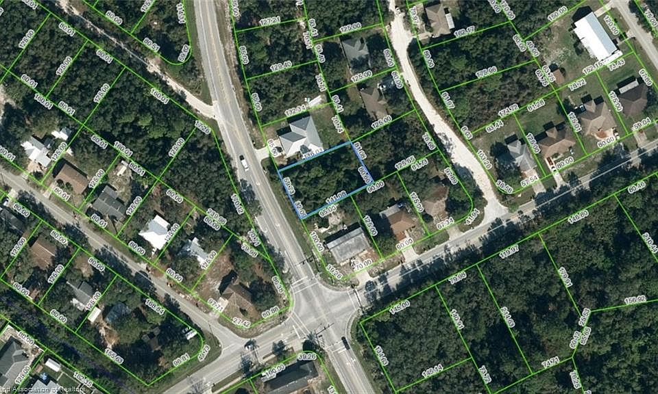 2nd image of 800 Memorial Dr
