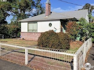 290 W Fairfield St, Gladstone, OR