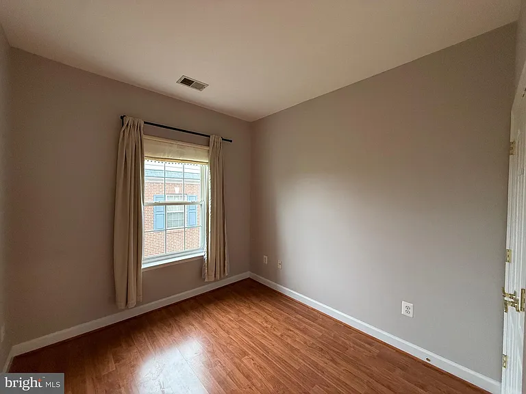 1127 Gaither Rd — Photo 23
