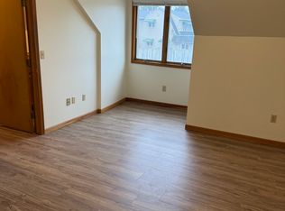 1445 S M 52 APT C, Owosso, MI