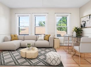 33 Oakland St #2, Salem, MA 01970