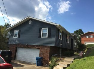 118 Forest Hts, Huntington, WV 25705