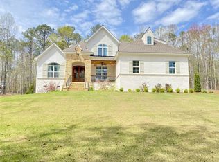 2801 E Farmville Rd, Auburn, AL 36830