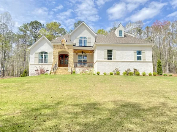 2801 E Farmville Rd, Auburn, AL 36830