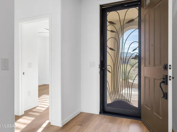 39474 S Summerwood Dr, Saddlebrooke, AZ 85739