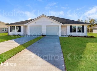 64 Cottage Grove Dr, Brunswick, GA 31525