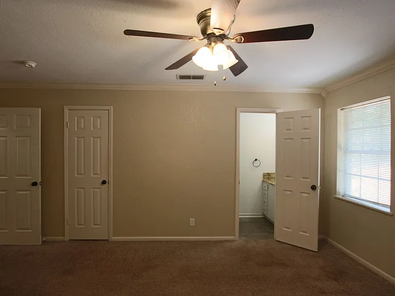 316 Clemson Dr — Photo 24