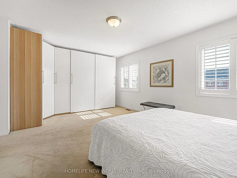 2957 Bur Oak Ave — Photo 11