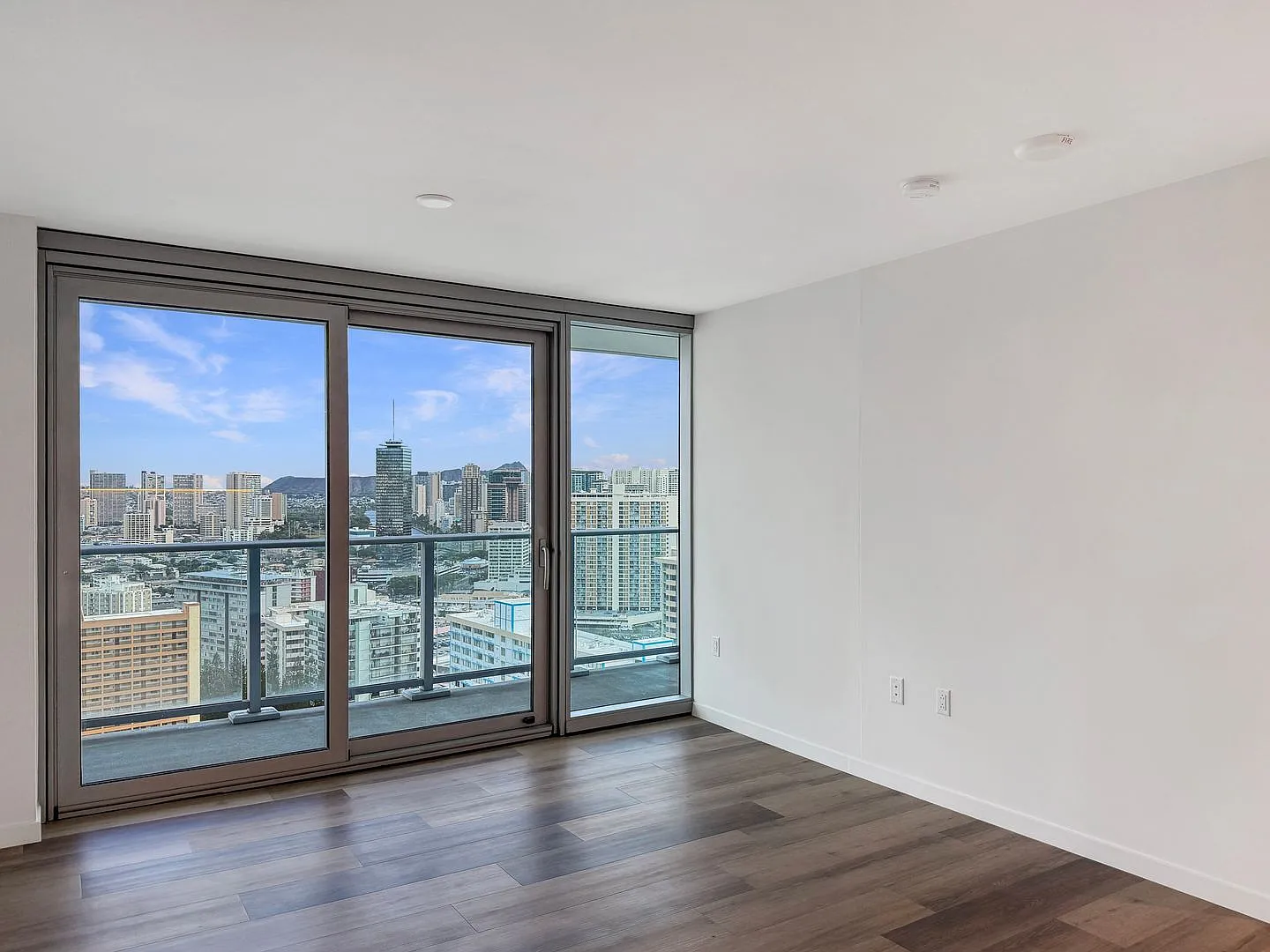 The Park on Keeaumoku: 1 Bed, 1 Bath, 1 Parking — Photo 4