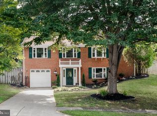 5426 Camrose Pl, Springfield, VA 22151