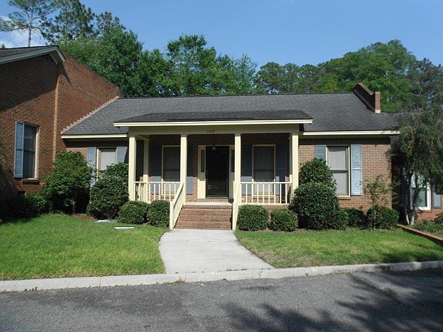 1st image of 1609 Cypress Ln