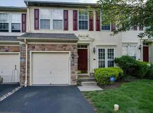 62 Brookview Ln, Pottstown, PA 19464