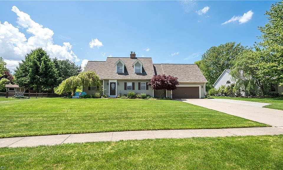 1st image of 2230 Wisteria Way