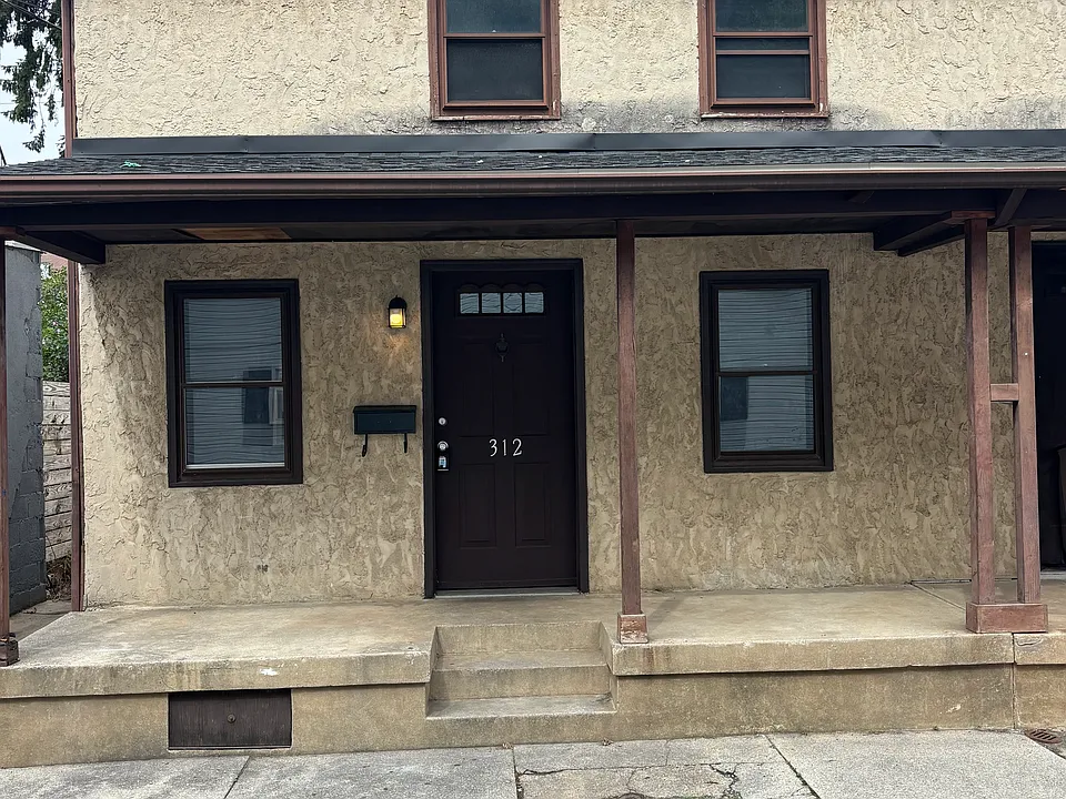 312 N Concord St