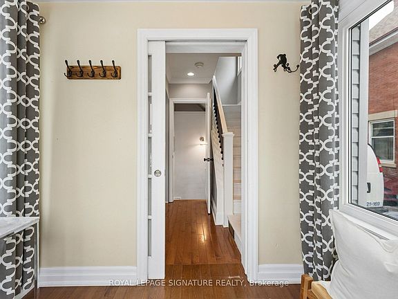 3rd image of 71 English St