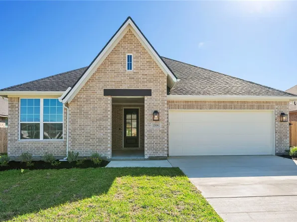 2708 Tradewind Dr, College Station, TX 77845